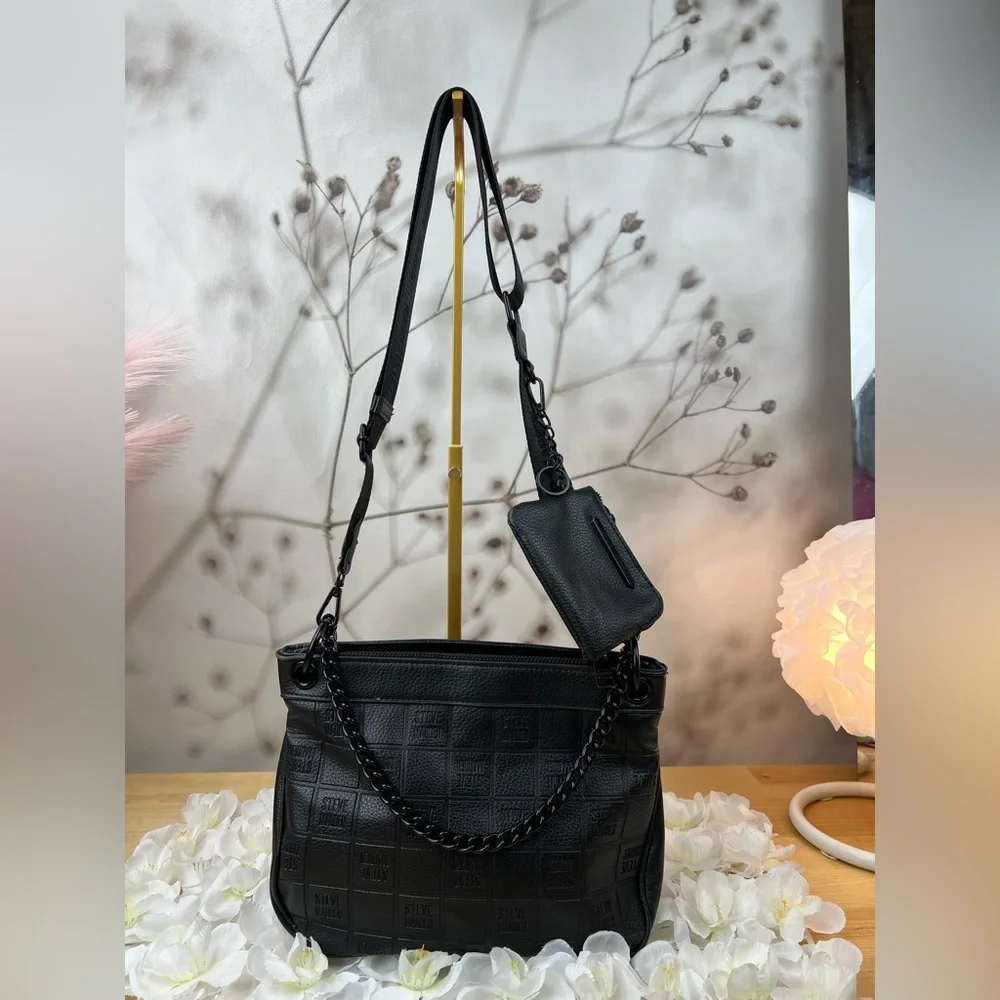 Steve Madden Black Quilted style Crossbody Bag with Chain Strap - Picture 1 of 12